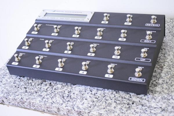 DTM・DAW Fractal Audio Systems MFC-101 Mark III Fractal Audio