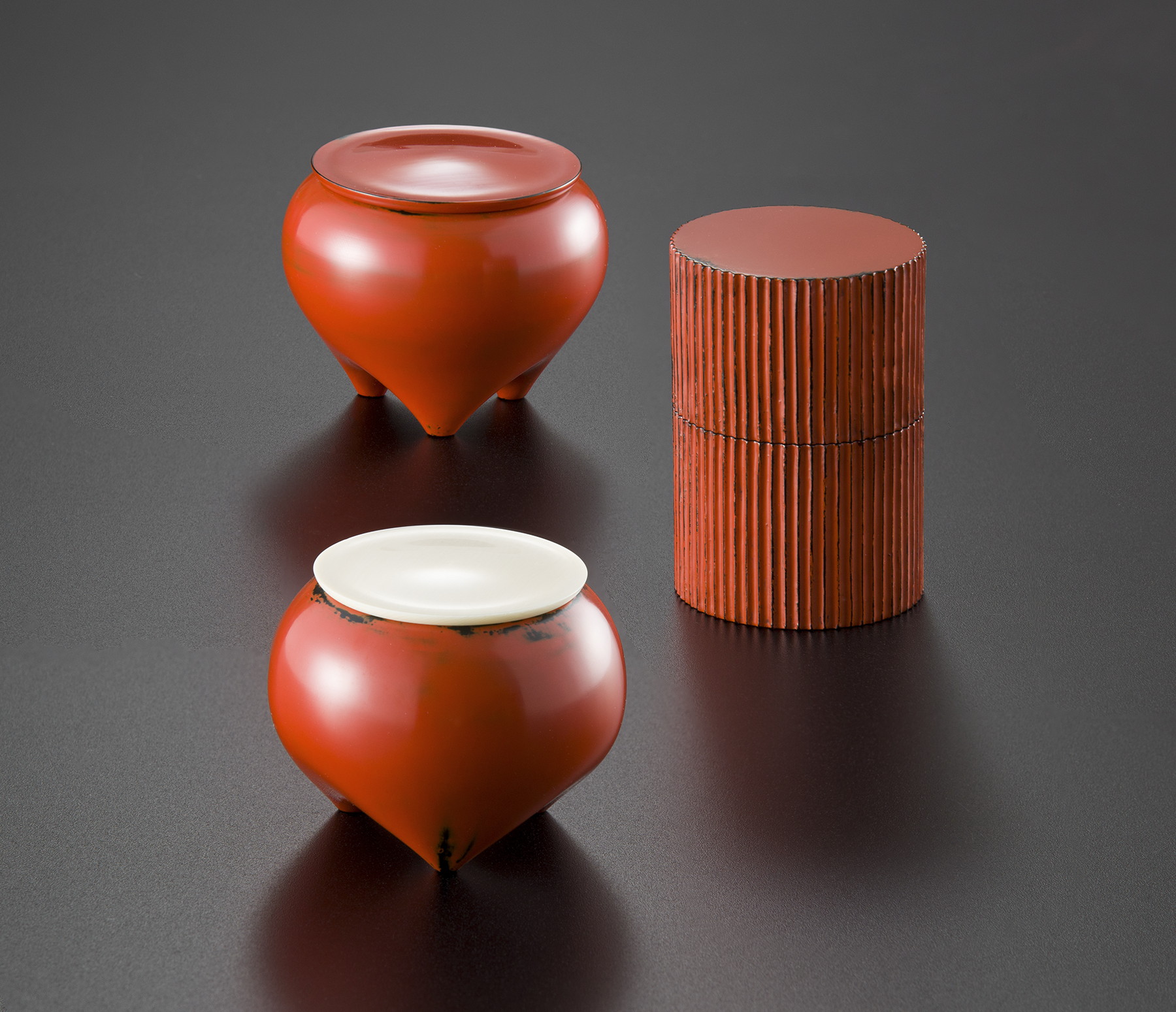 根来塗、天目台 三代村瀬 治兵衛作 根来塗、天目台 三代村瀬 治兵衛作