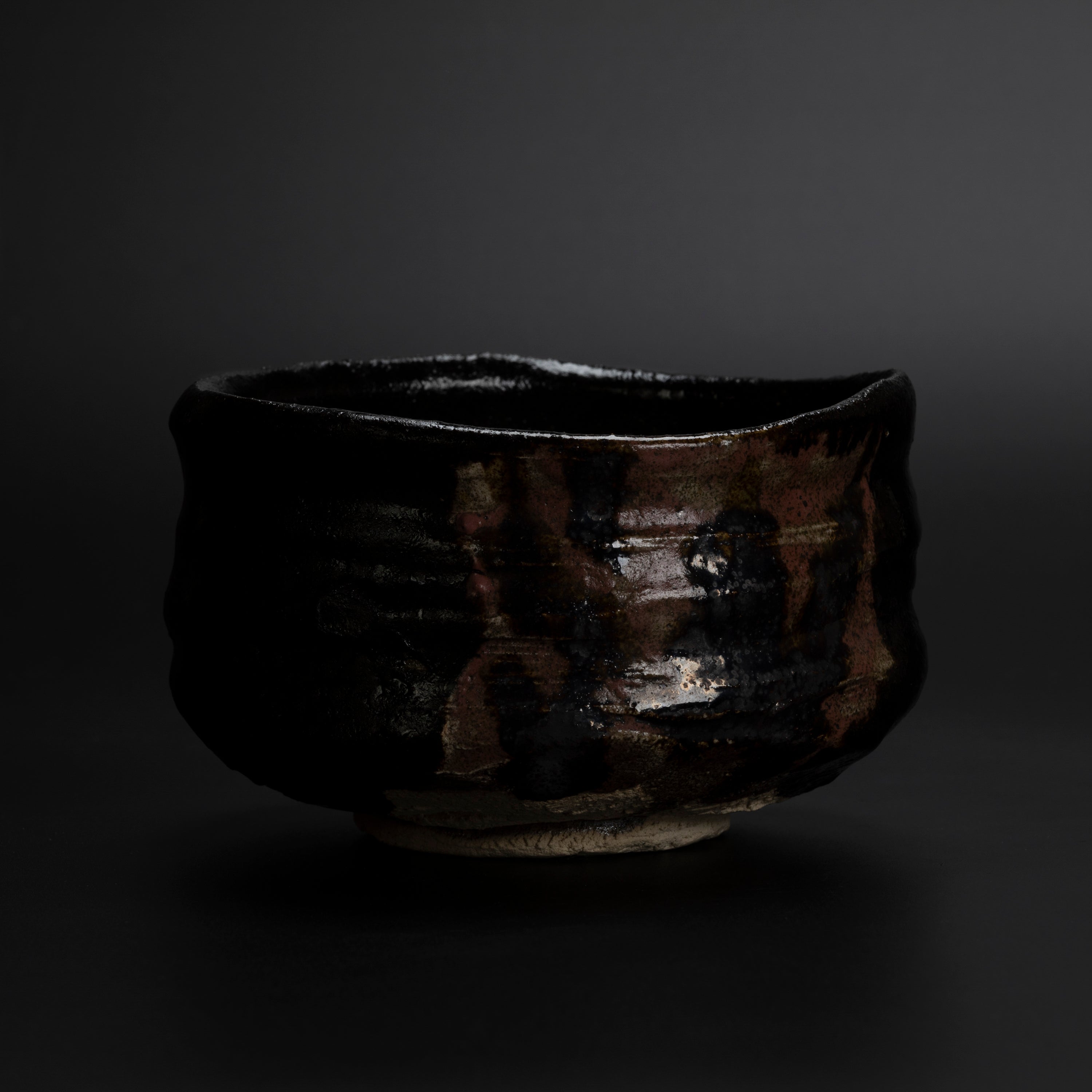瀬户黑茶碗〜静寂与美的享受〜