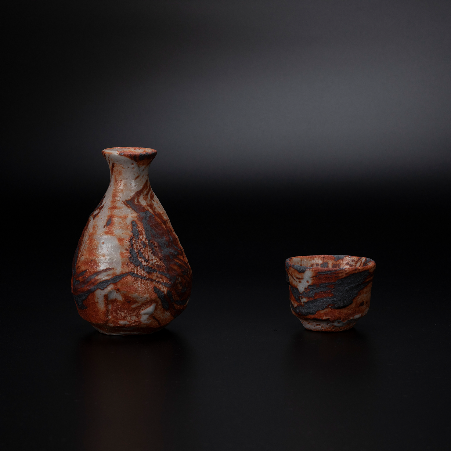 志野の徳利とぐい呑み｜侘び寂びを映す日本の高級酒器セット