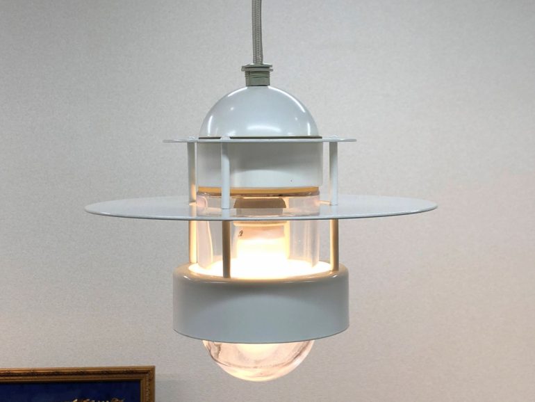 □Louis Poulsen/ルイスポールセン□オービター ペンダントライト 白