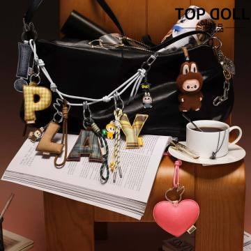 Qoo10] LABUBU 【公式正规品！当日出荷！モデル指定可】P