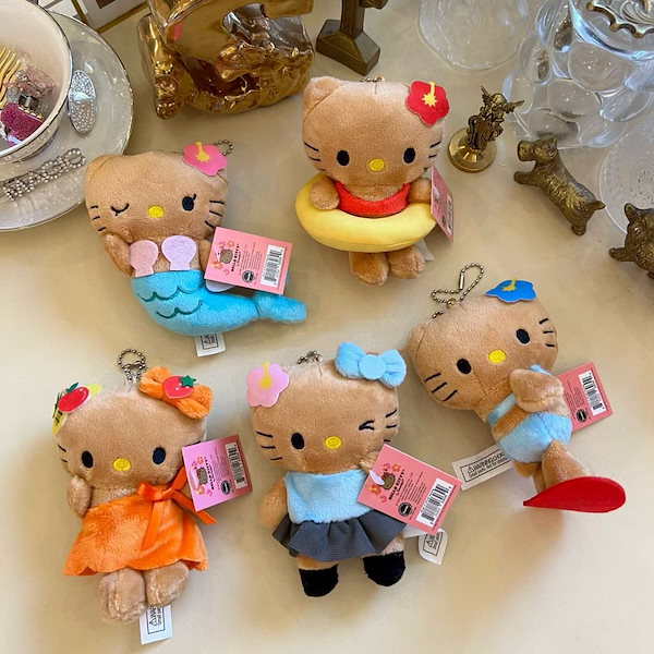 Qoo10] サンリオ 【限定ギフト】日焼けキティ キティ キテ