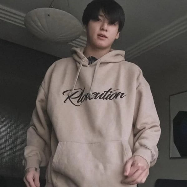 BTS フードパーカー 大きめのM BTS フードパーカー 大きめのM BTS