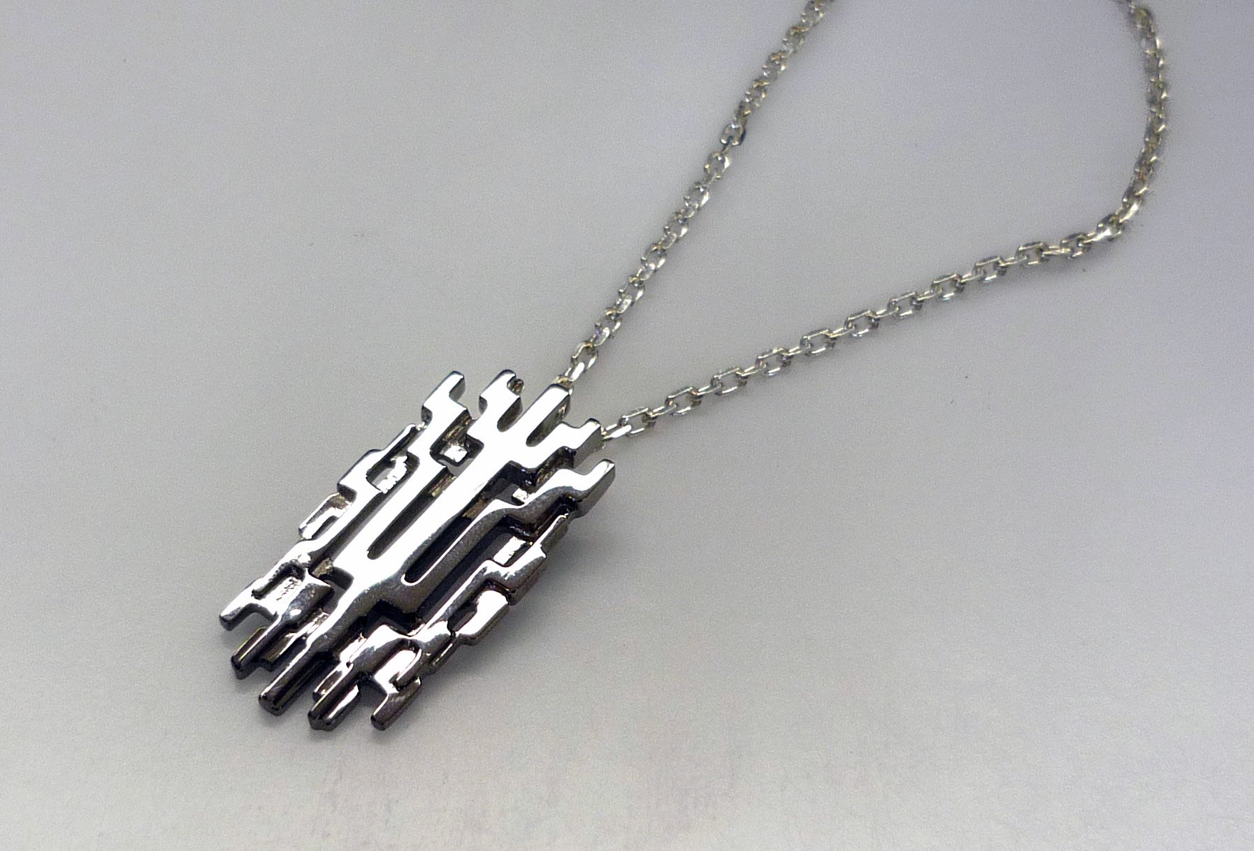 Final Fantasy XIII sweepstakes offers fans a chance to win jewlery