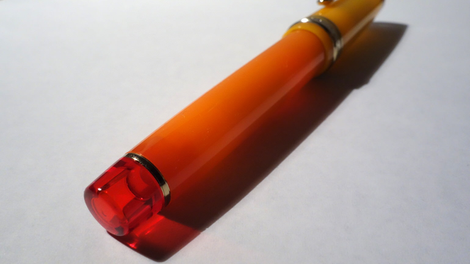 セーラー万年筆の限定品・テキーラサンライズ。カクテルの