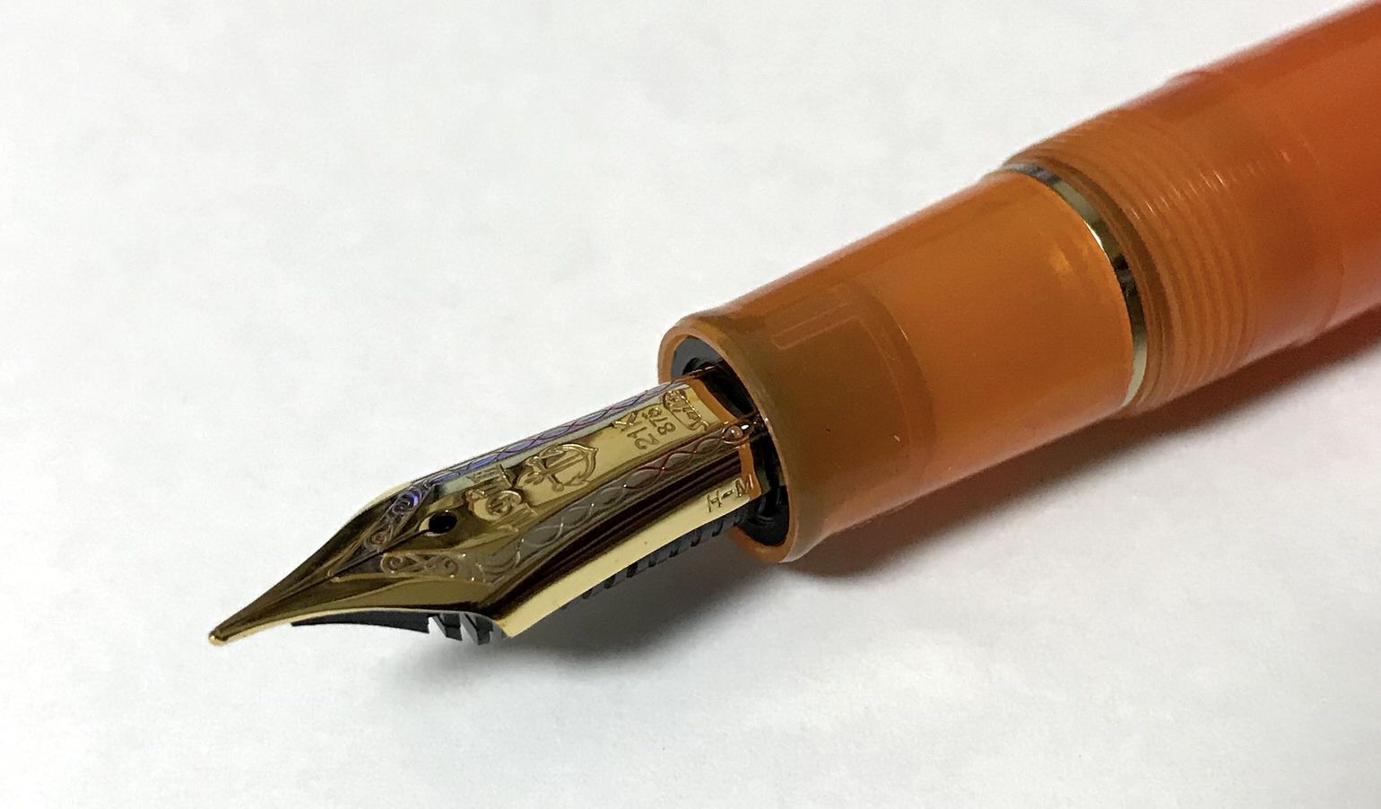 セーラー万年筆の限定品・テキーラサンライズ。カクテルの