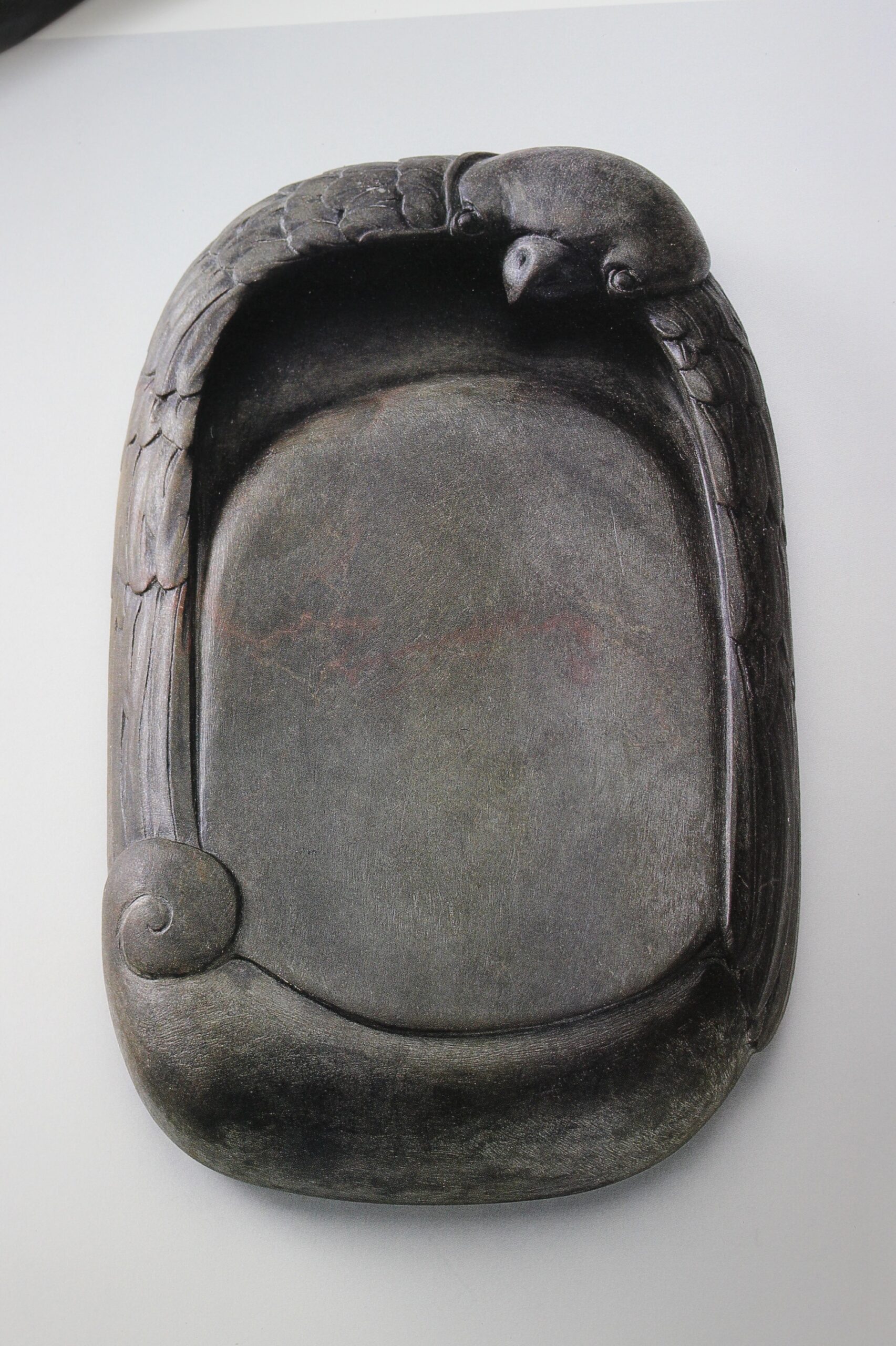 骨董品】中国 古墨 扇形硯箱 石材 風景彫刻 骨董品】中国 古墨 扇形