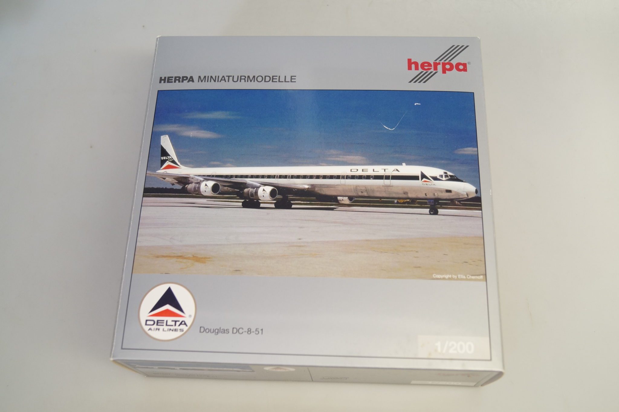Herpa 1/200 ダグラス DC-8-51 デルタ航空 ダイキャストモデル Herpa 1