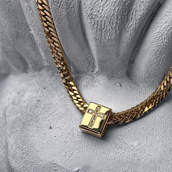 K18 喜平ビーズ トップ クロス ダイヤモンド 喜平ダイヤ ネックレス