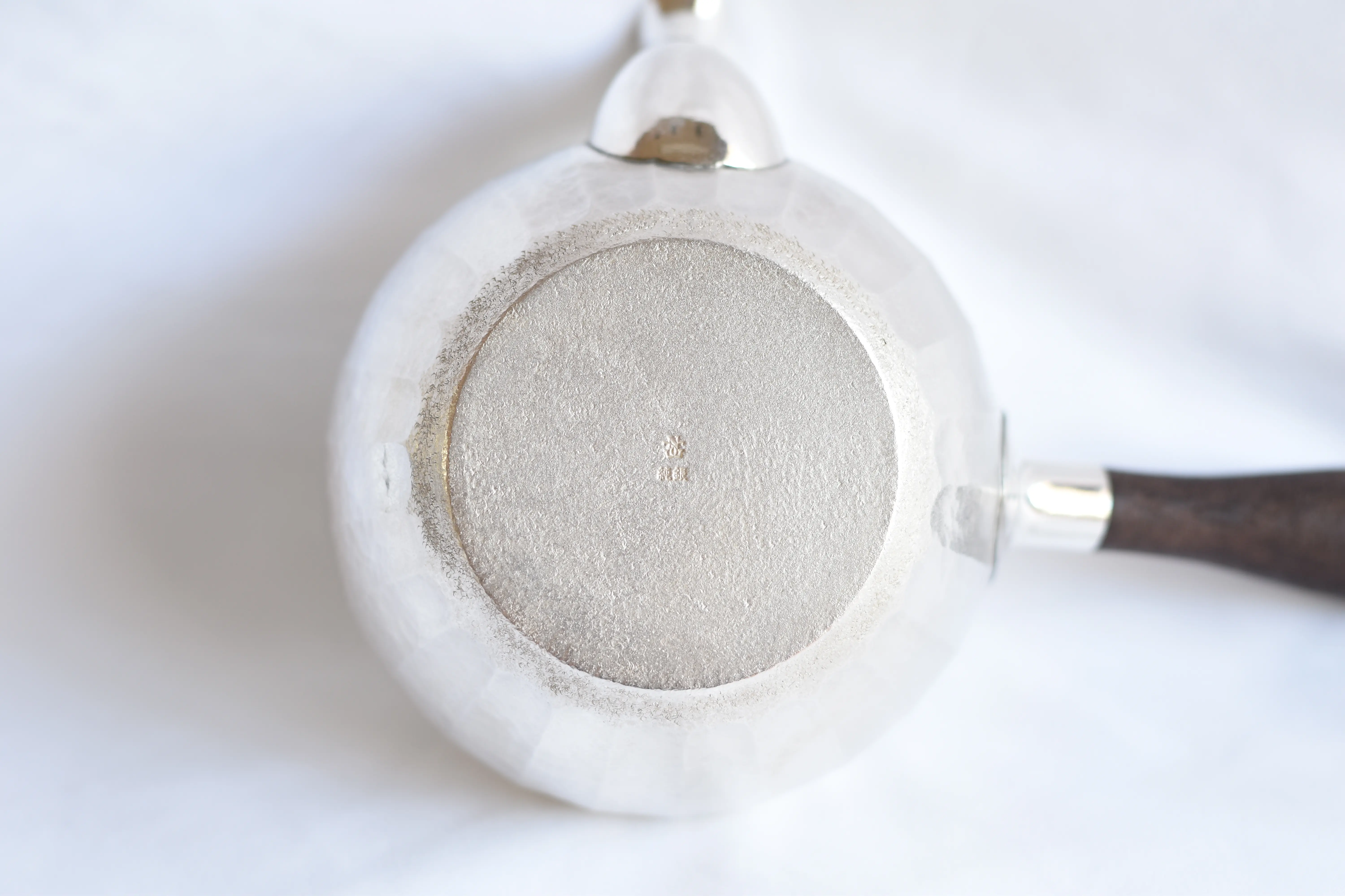 純銀製急須3寸『立筋』 ｜ 内藤銀器製作所