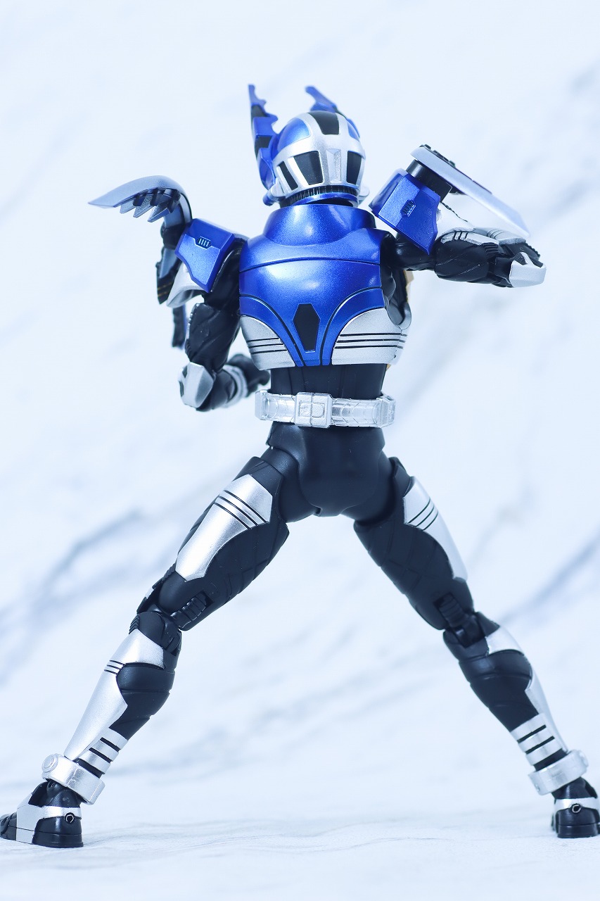 S.H.Figuarts 仮面ライダーガタック 真骨彫製法 10th Ver.