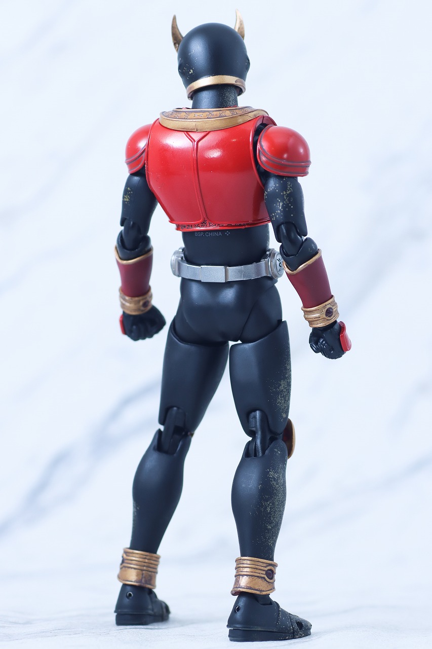 人気 S.H.Figuarts真骨彫製法 超古代戦士クウガ 超クウガ展限定 超