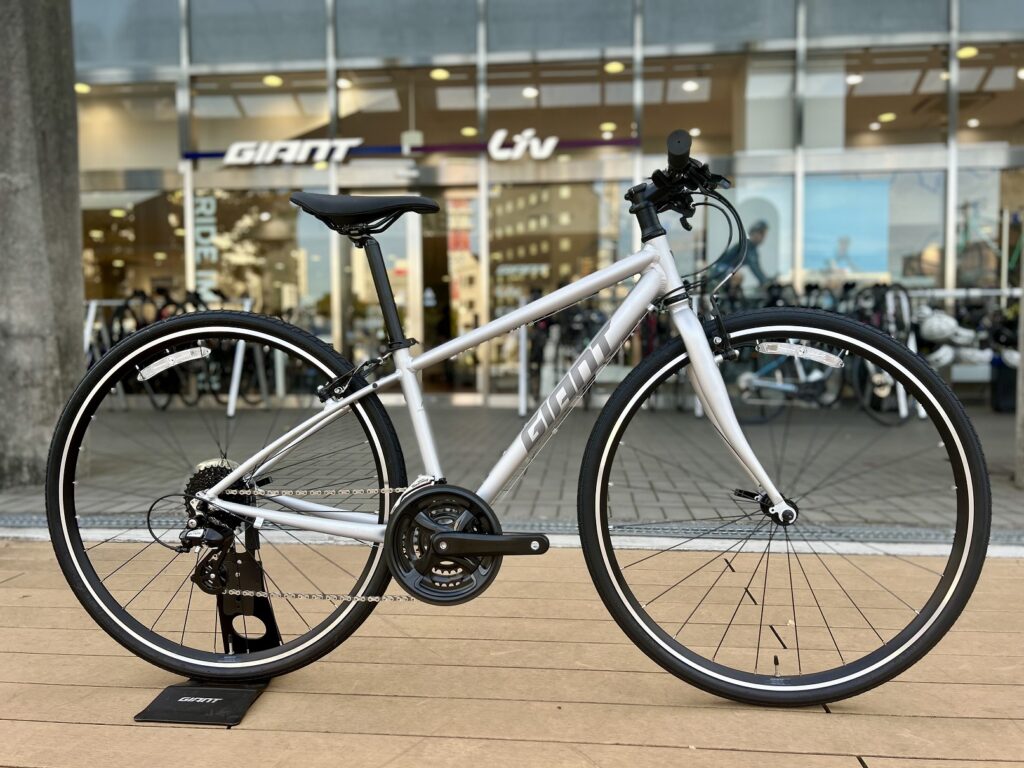 GIANT ESCAPE R3 700Cアルミ24速 465mm GREYクロス GIANT ESCAPE R3