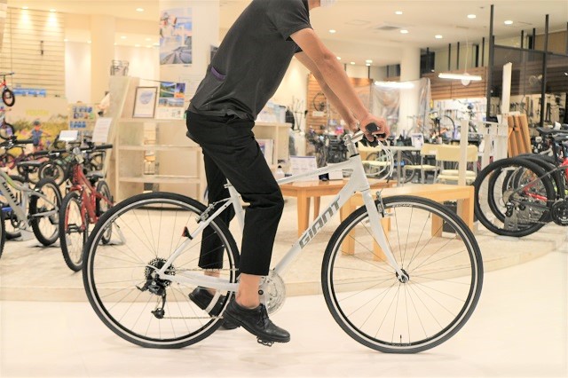 ジャイアント エスケープR3 2012 シャンパンゴールド ジャイアント