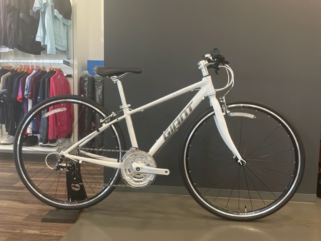 入荷情報(2023年 ESCAPE RX 3・ ESCAPE R3) ｜ ジャイアントストア岡山