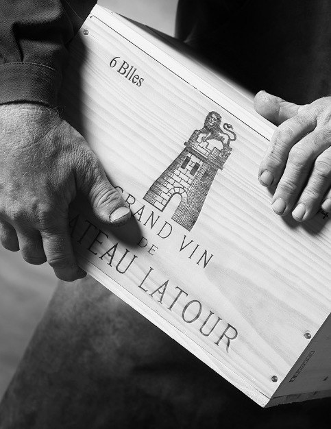 RP(パーカーポイント)100点を獲得！】シャトー・ラトゥール 2010