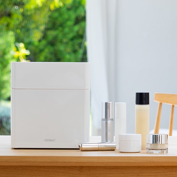 新品】DENBA binno デンバ ビューティー ビーノ化粧品専用ボックス
