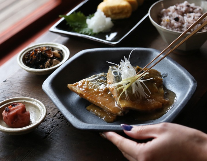 唐津焼 松尾友文 黒唐津 角皿 6枚 唐津焼 松尾友文 黒唐津