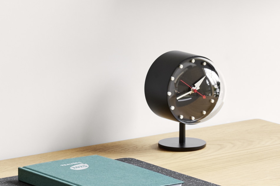 e Nelson Desk Clock ジョージネルソン ヴィトラ e Nelson Desk Clock