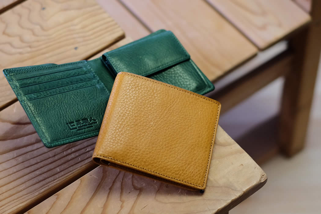 デッドストック】革職人 Arizona（アリゾナ）イタリアンレザー二つ折り