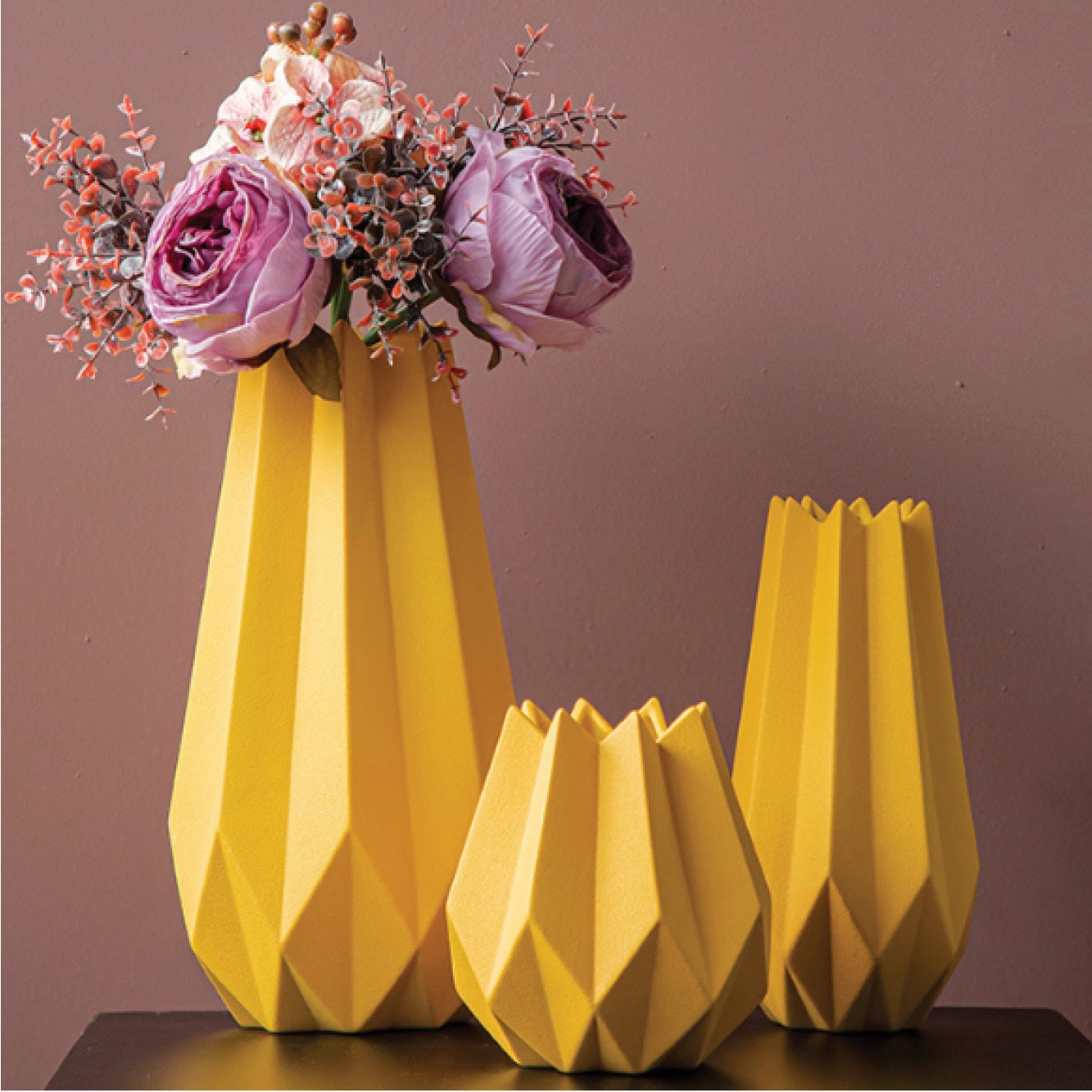 小] VeroMan 花瓶 一輪挿し 花 陶器 出窓 折り紙 折り目 シンプル