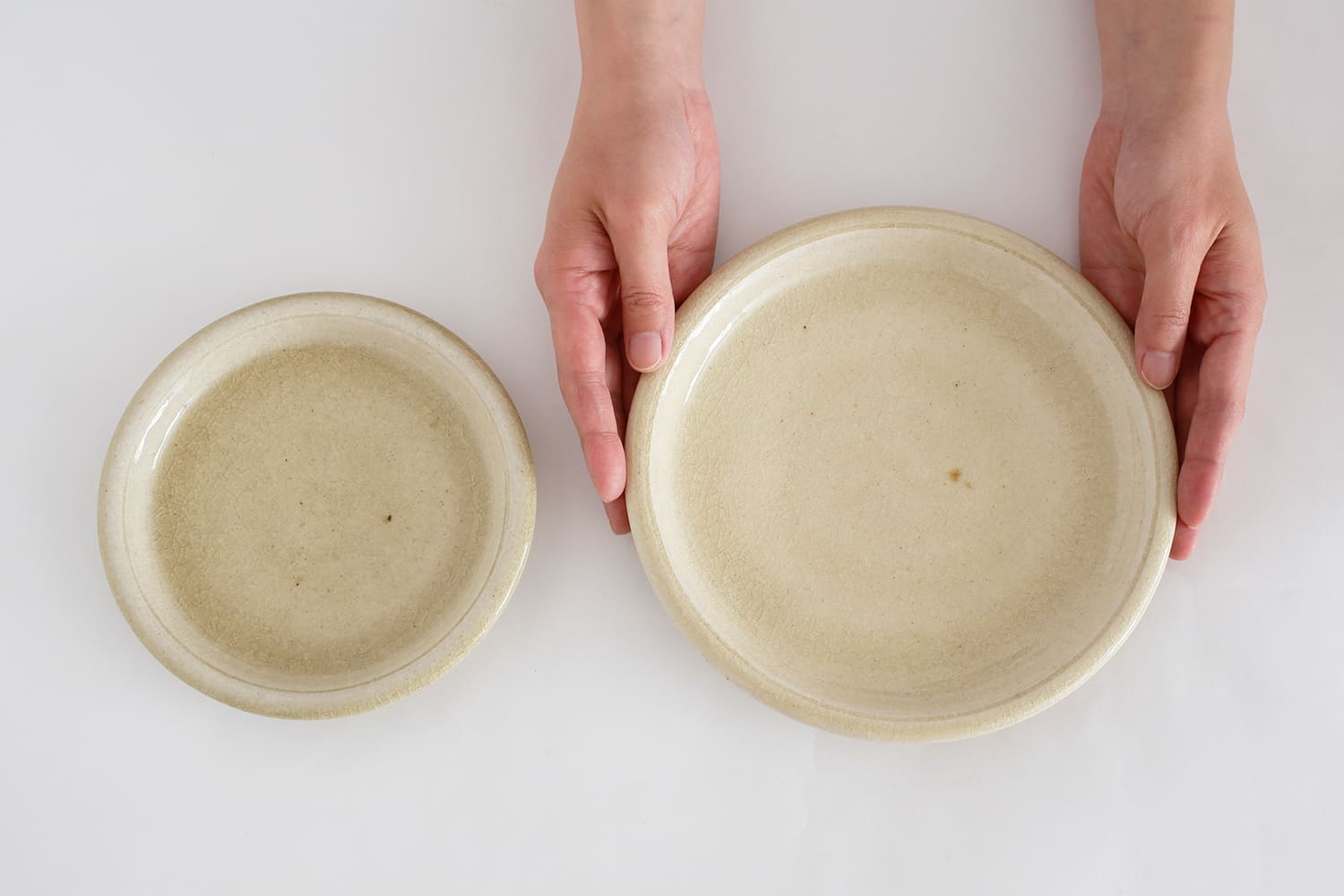 黄瀬戸 平皿 （瀬戸本業窯） | 平皿・プレート | cotogoto