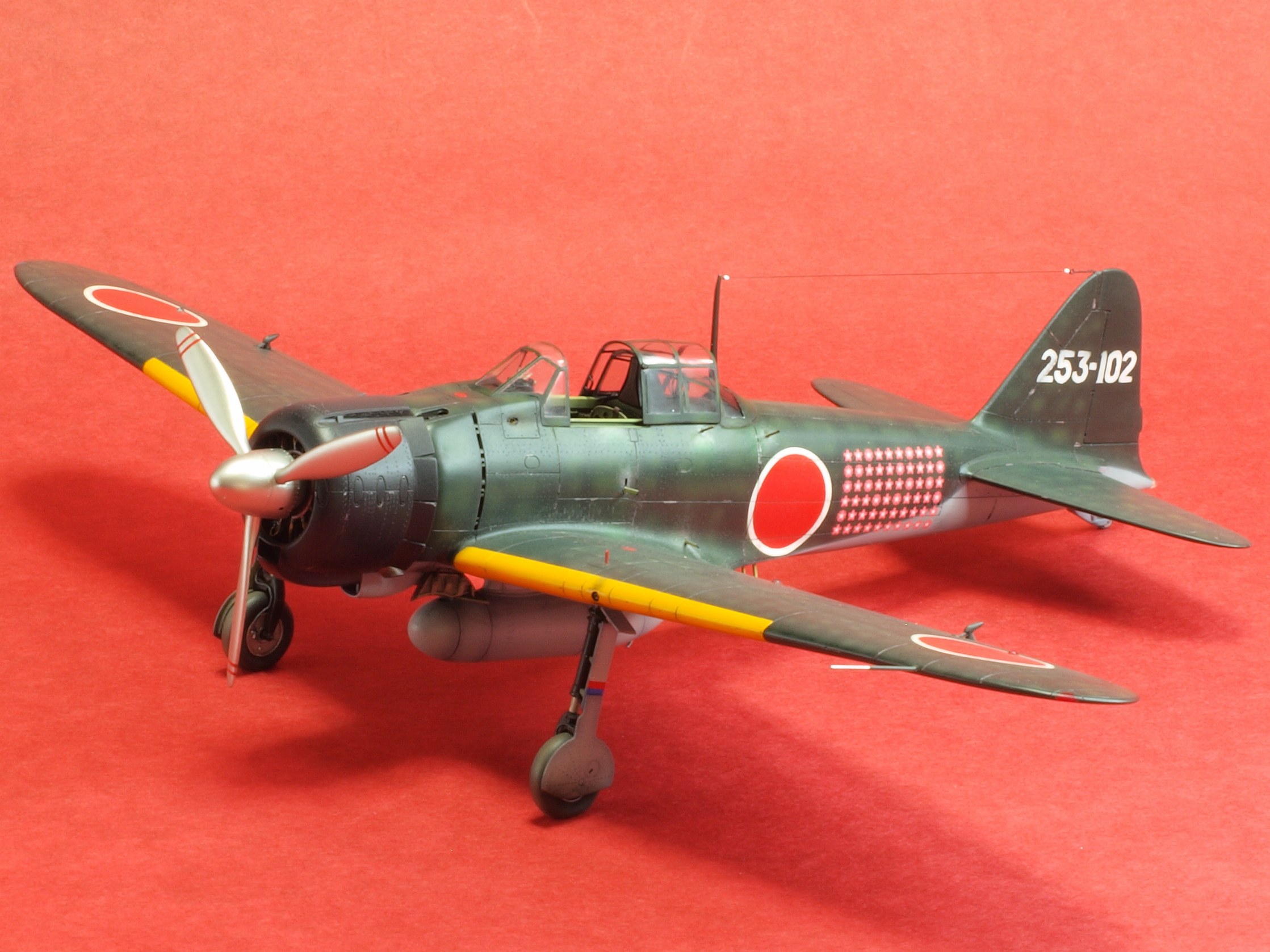 零式艦上戦闘機21型 岩本 徹三 飛曹長搭乗機リアルモーターライズ