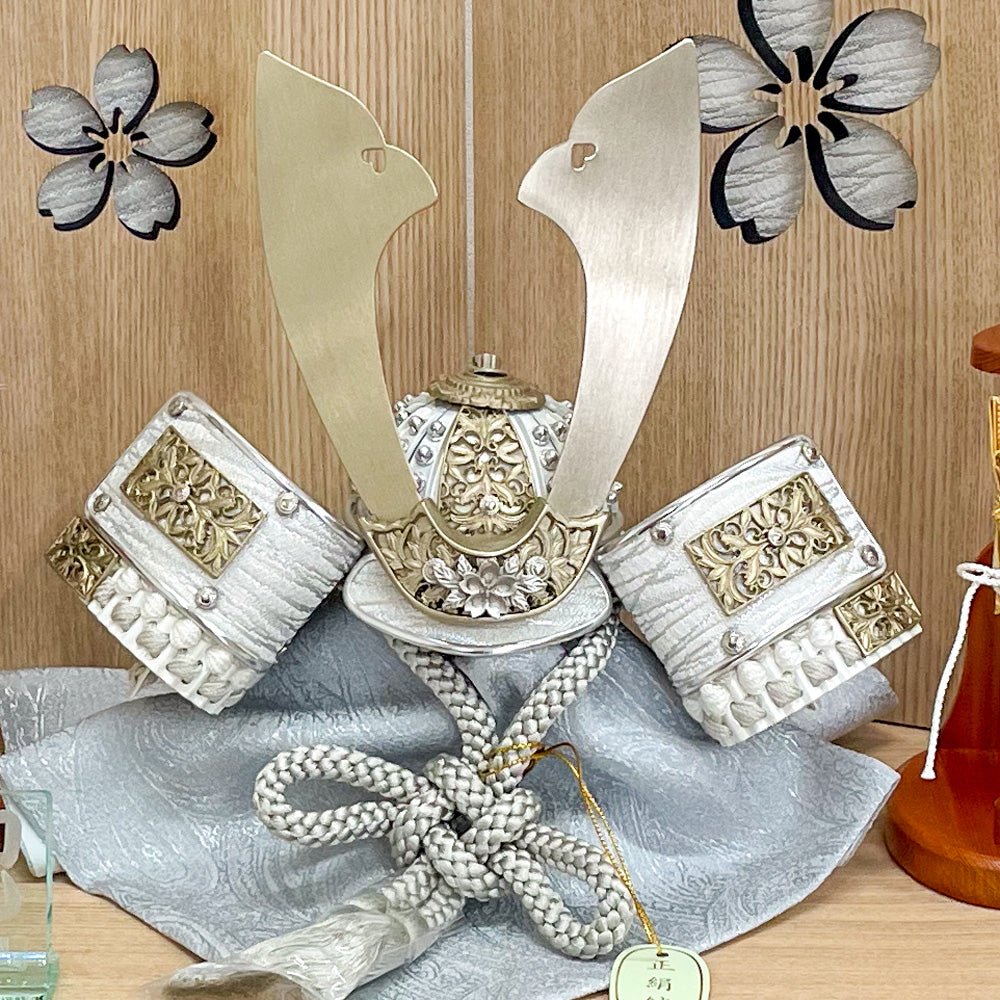 横幅38cm｜収納 長瀬兜 青｜五月人形 しなやかな亜麻色(あまいろ)が