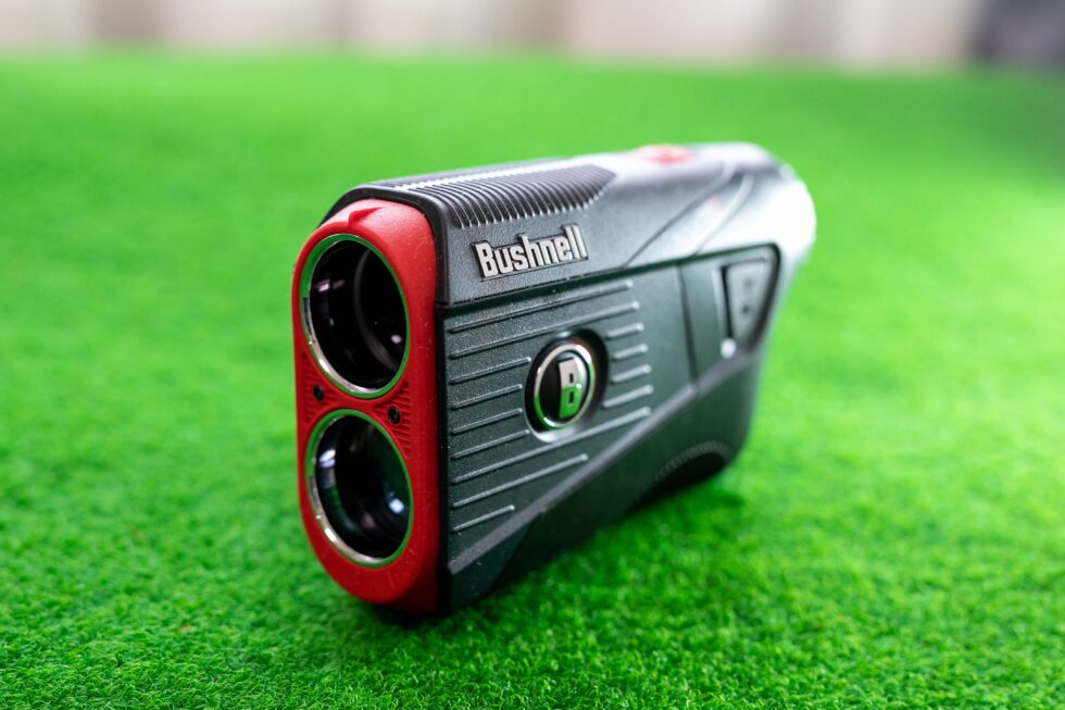 計測が早い！ブッシュネルピンシーカーツアーV5シフトスリムジョルト