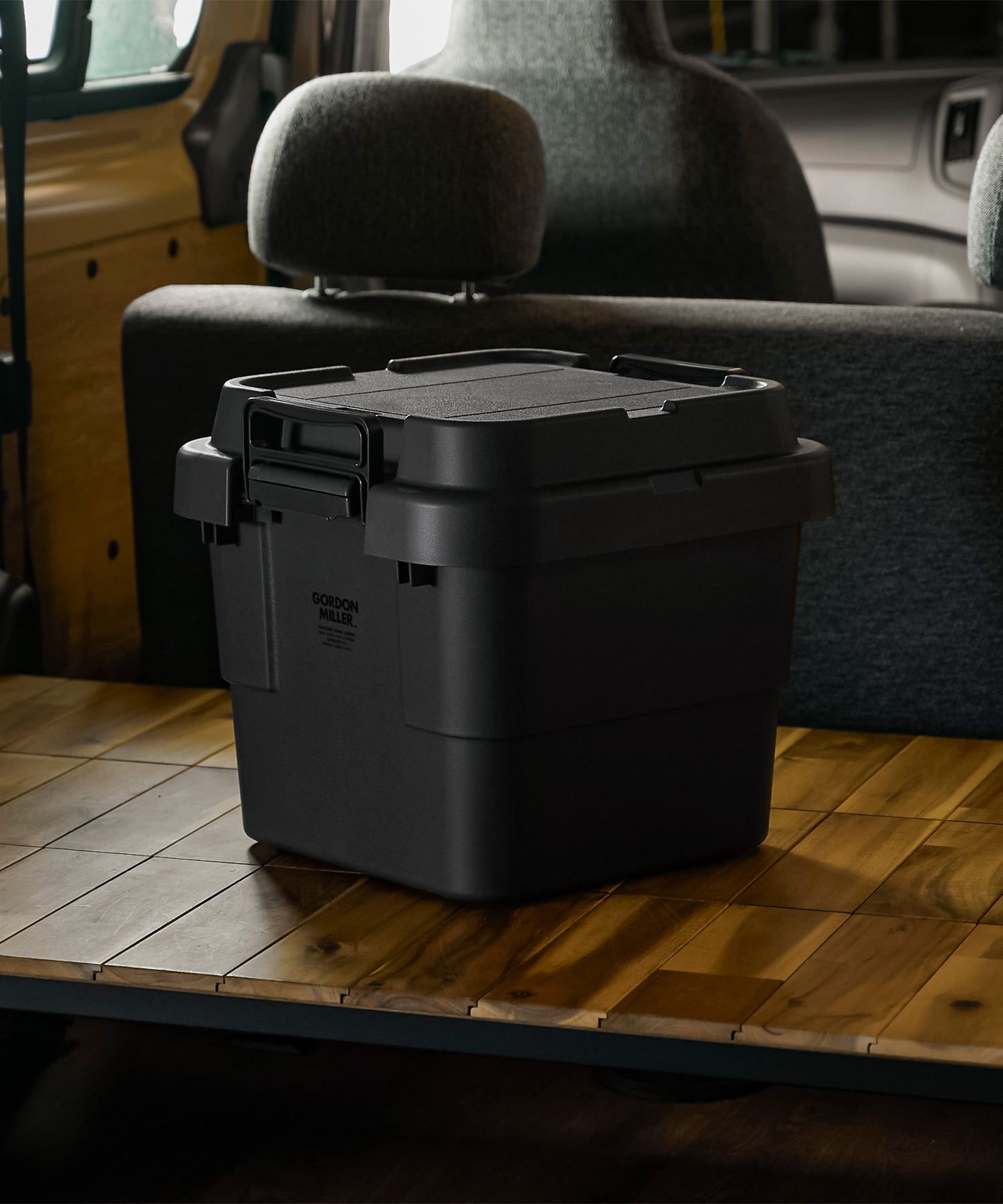 スタッキングトランクカーゴ30L – GORDON MILLER