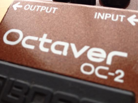 BOSS OC-2 オクターバーの単音リフの存在感
