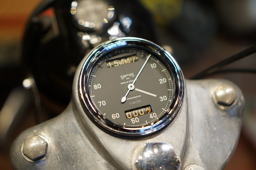 SMITHS スピードメーター クロノメトリック SC 3305/04 SMITHS
