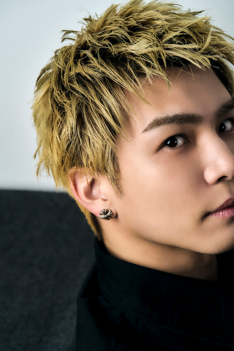 三代目JSB岩田剛典】が私服を纏い初登場！ 新しい挑戦だらけの新曲に