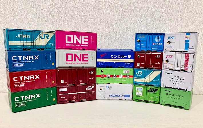 セリアのコンテナに、心くすぐられる人が続出！ どんな種類があるかを