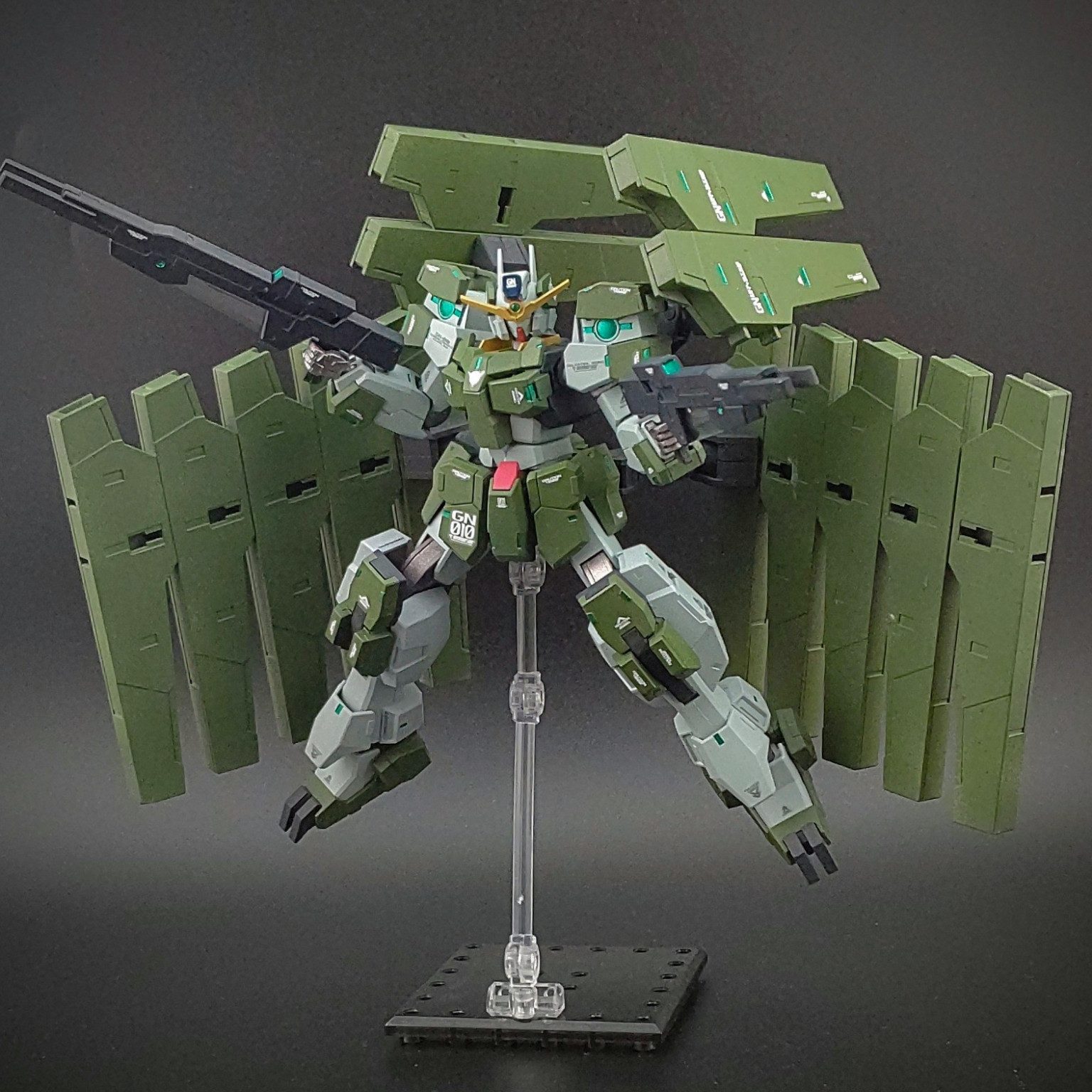 ガンダムサバーニャ 最終決戦仕様｜鋼機さんのガンプラ作品｜GUNSTA