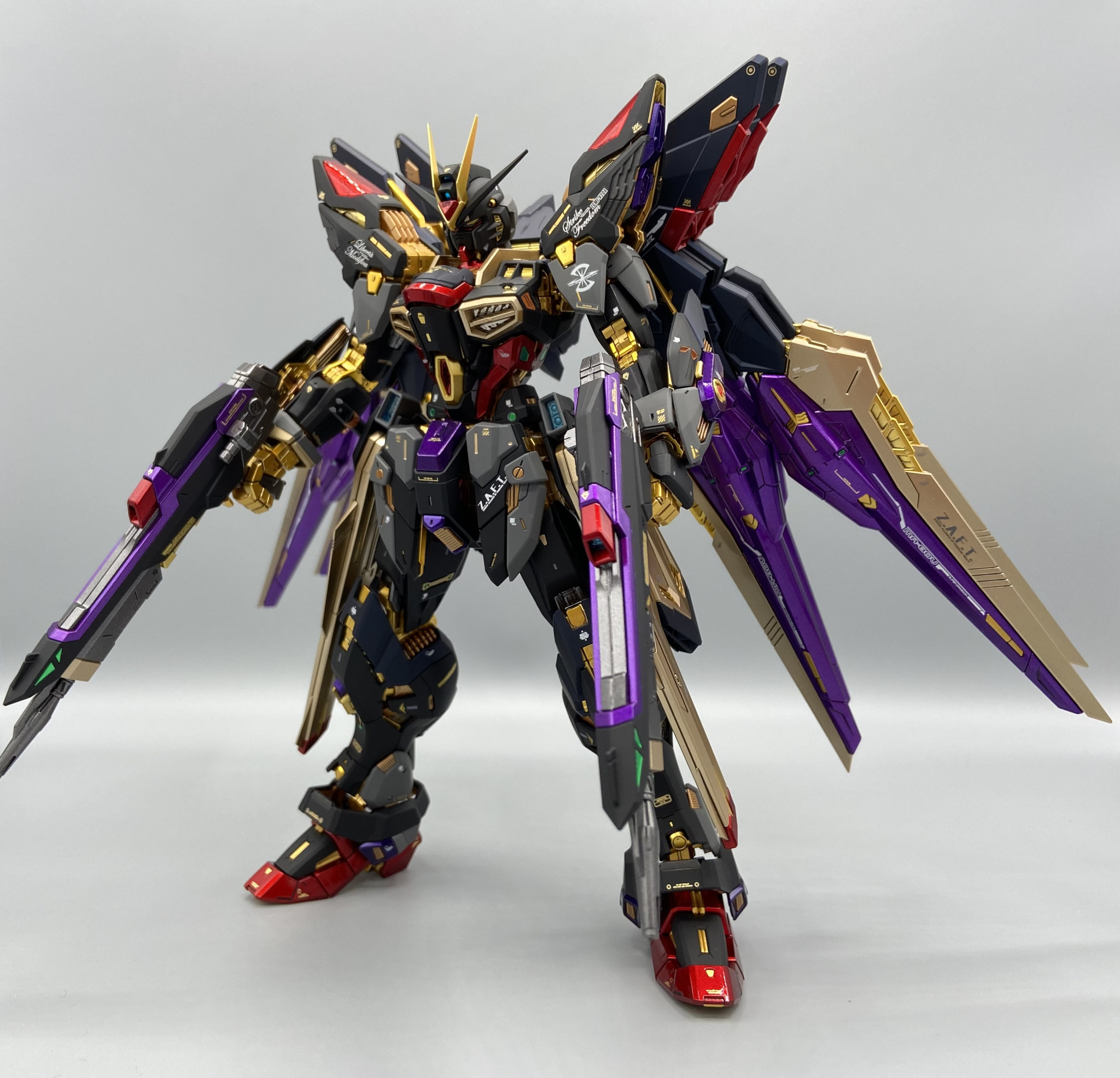 完成品メッキ仕様MGEX ストライクフリーダム MGEX ストライク