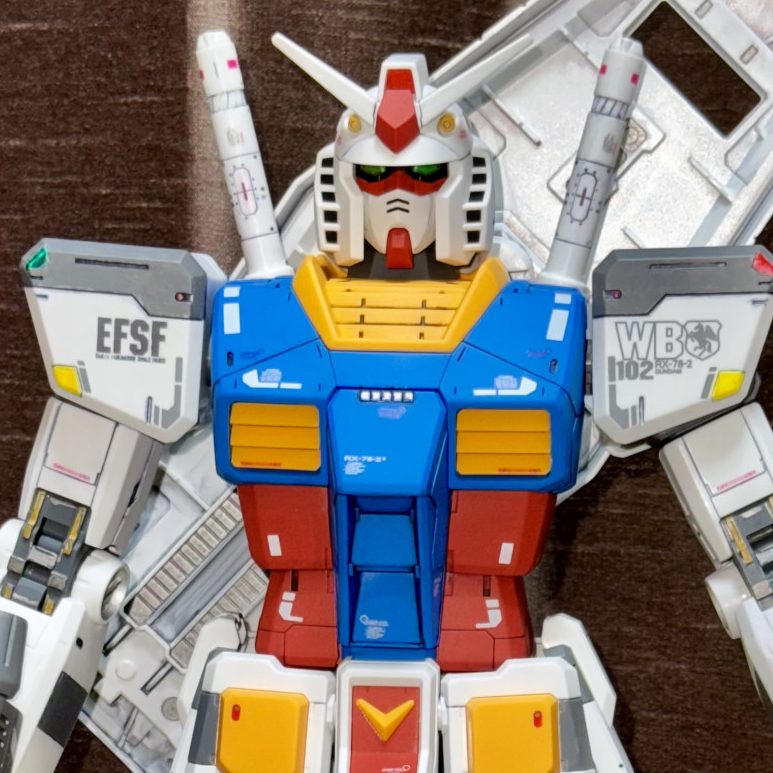 ウェザリング塗装・完成品】1/48 メガサイズモデル RX-78-2ガンダム