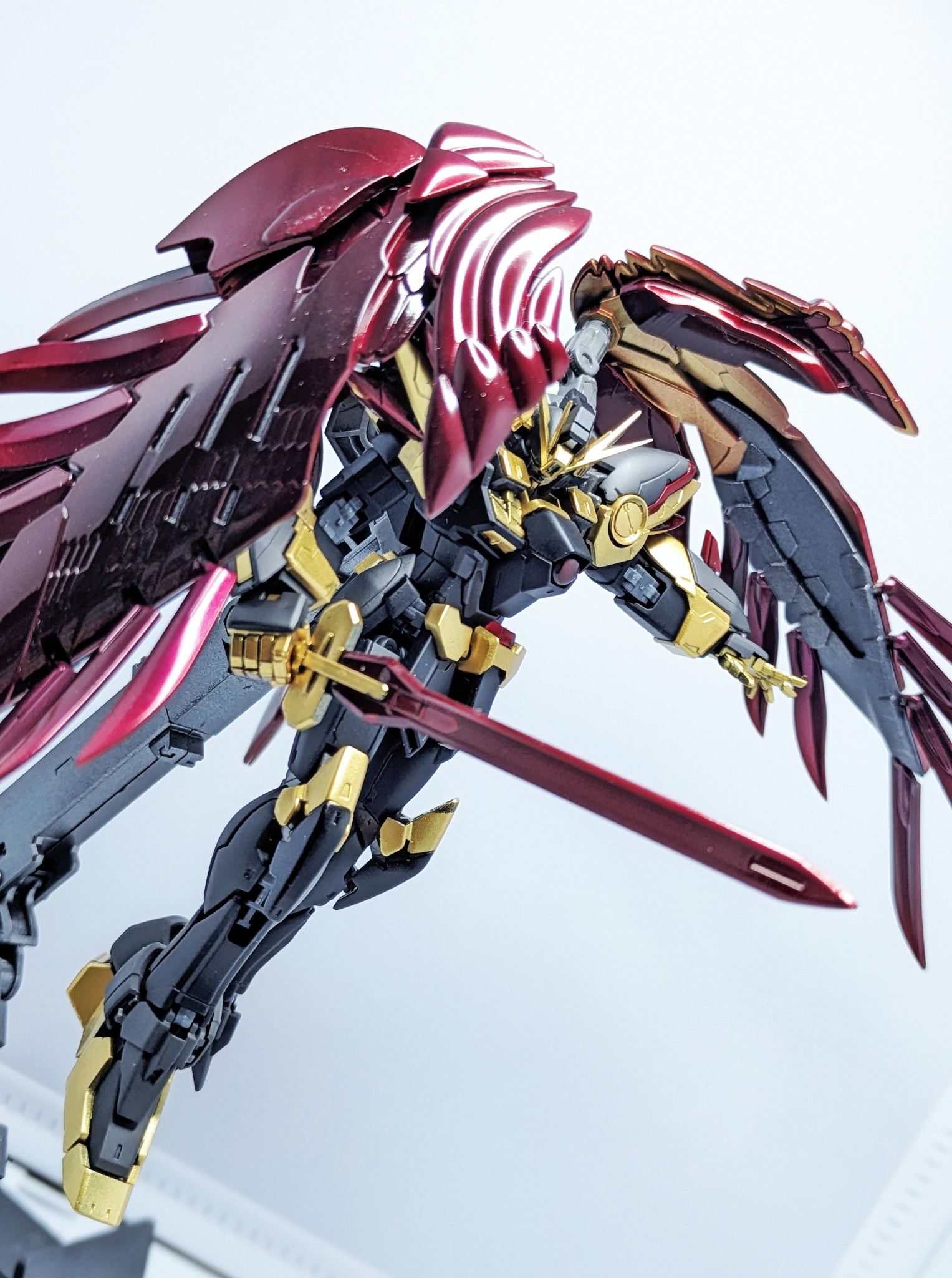 専用 RG ウイングガンダムゼロリベリオン 全塗装 ガンプラ 完成品 RG