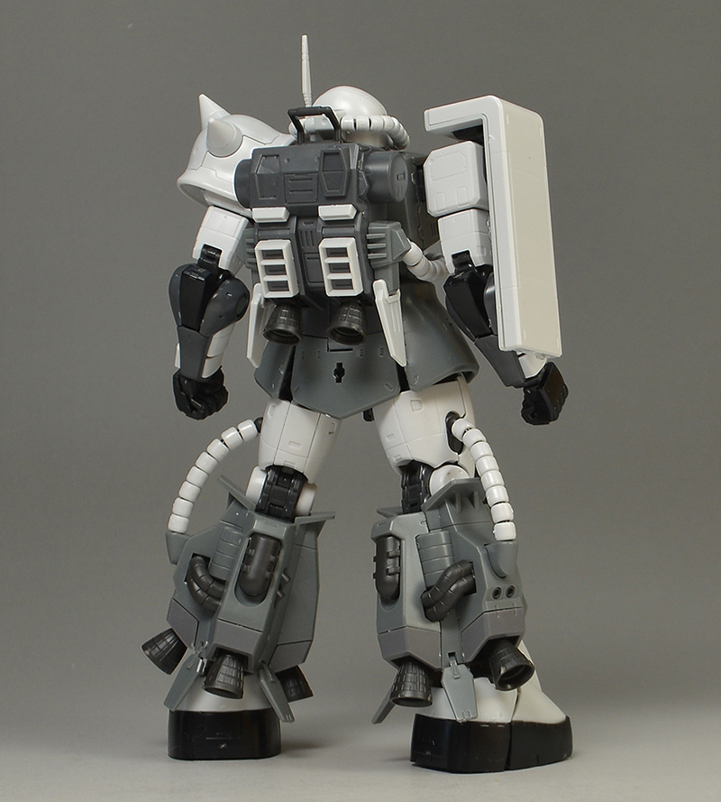 RG エリック・マンスフィールド専用ザクⅡ レビュー | ガンダムブログ