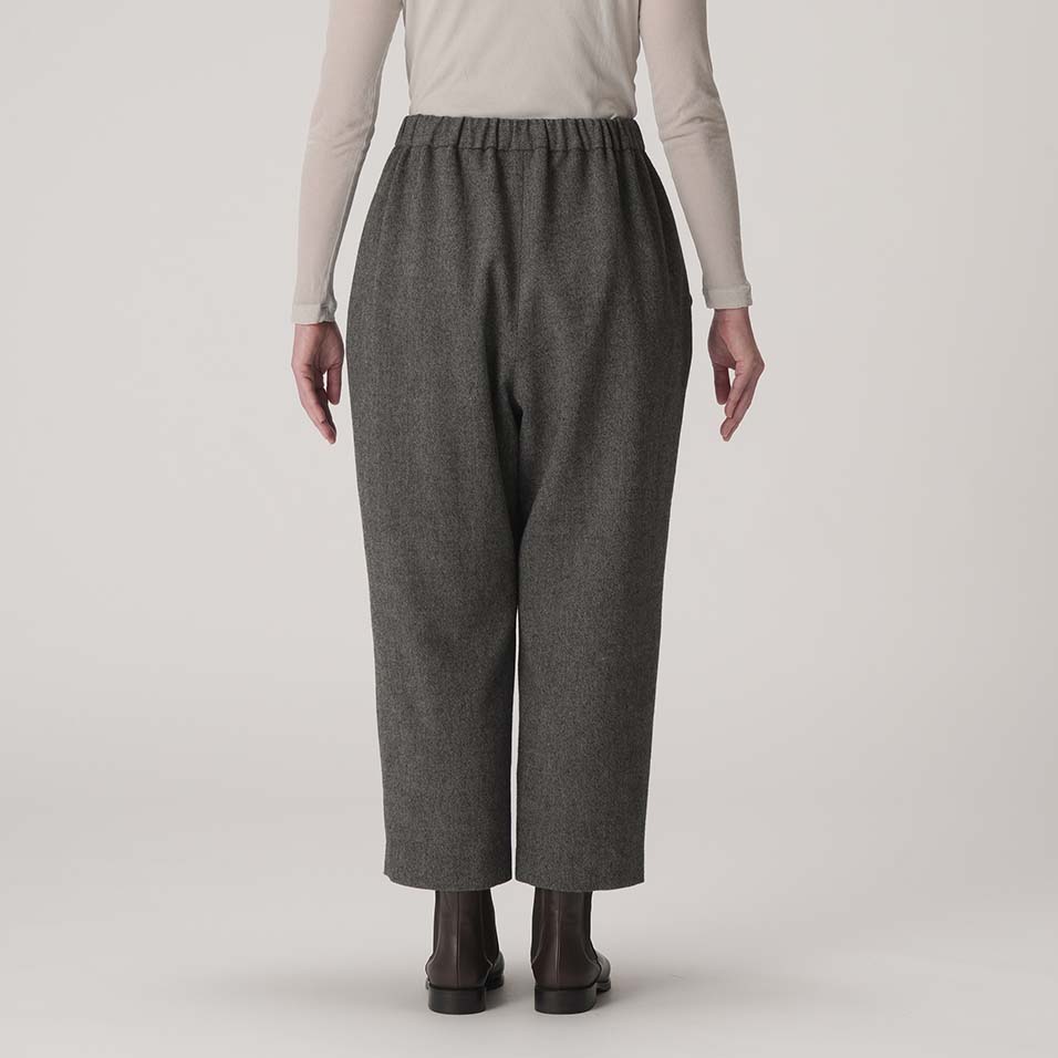 綿ウールツイルパンツ浜銀杏（はまいちょう） | 石見銀山 群言堂
