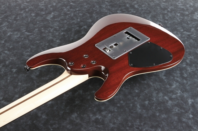 エレキギター】実戦的な仕様を備えたMade In Japan！多才さを追求して