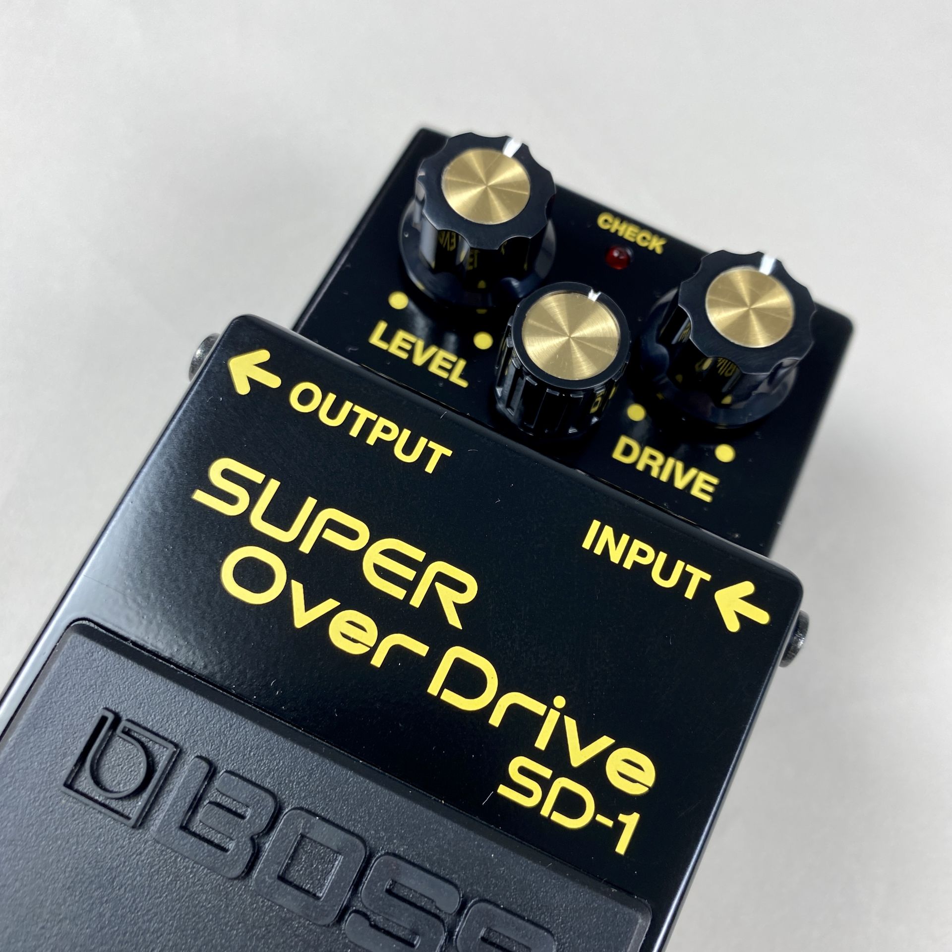 エフェクター】BOSS SD-1-4A ＆ MT-2-3A｜人気機種のアニバーサリー