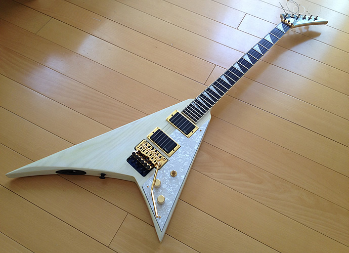 JACKSON JS32 Rhoads ランディv エレキギター Jackson JS Series