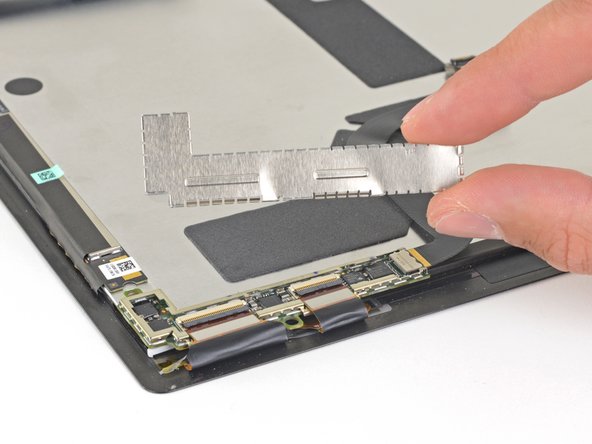 Microsoft Surface Pro 7 スクリーンの交換 - iFixit 修理ガイド