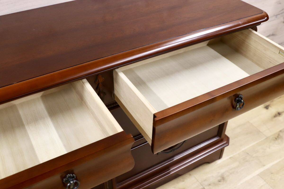 Lynn Hollyn / リンホーリン サイドボード リビング