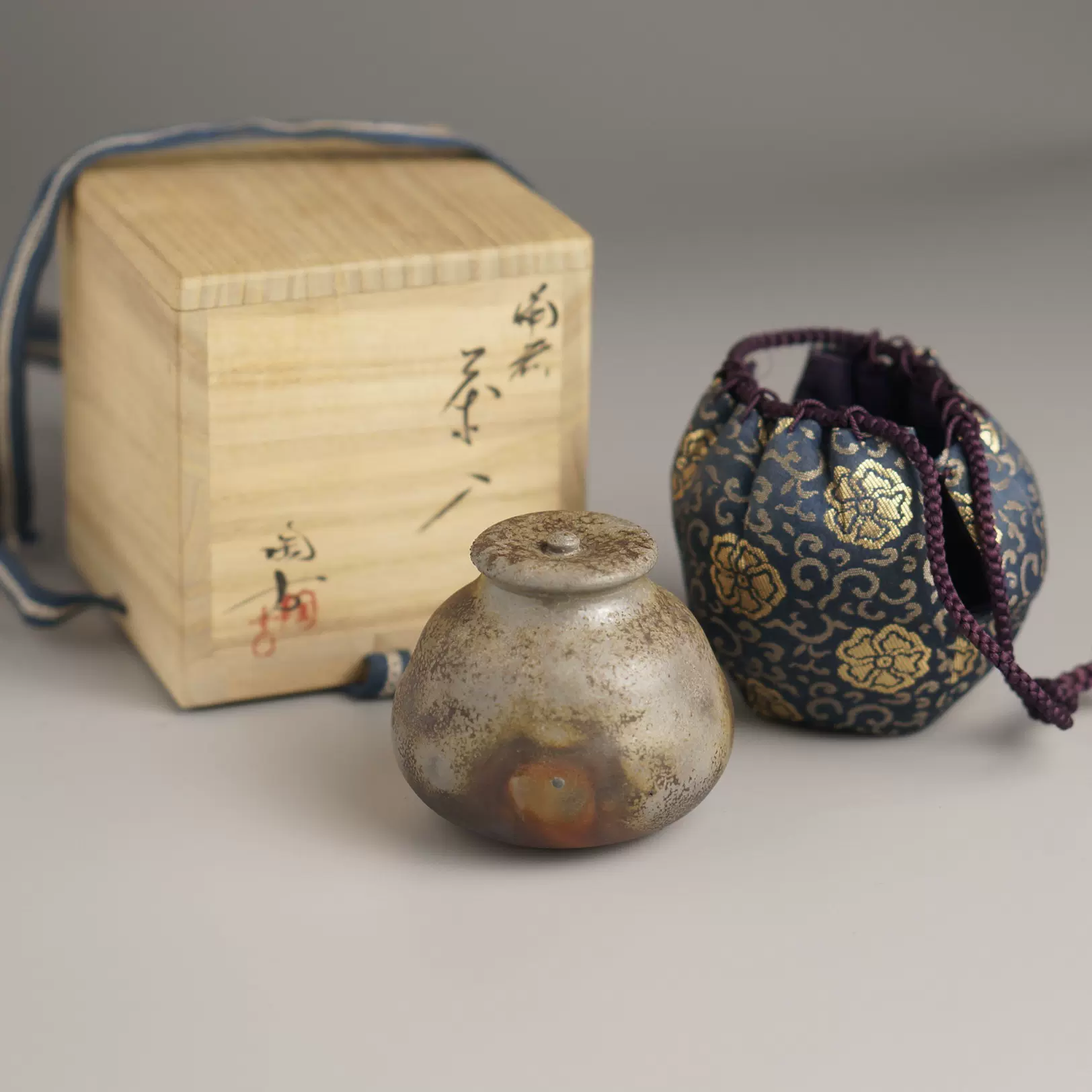 ◇鸛◇ 時代 古錫製 乾茂號造 茶心壷 13.5cm