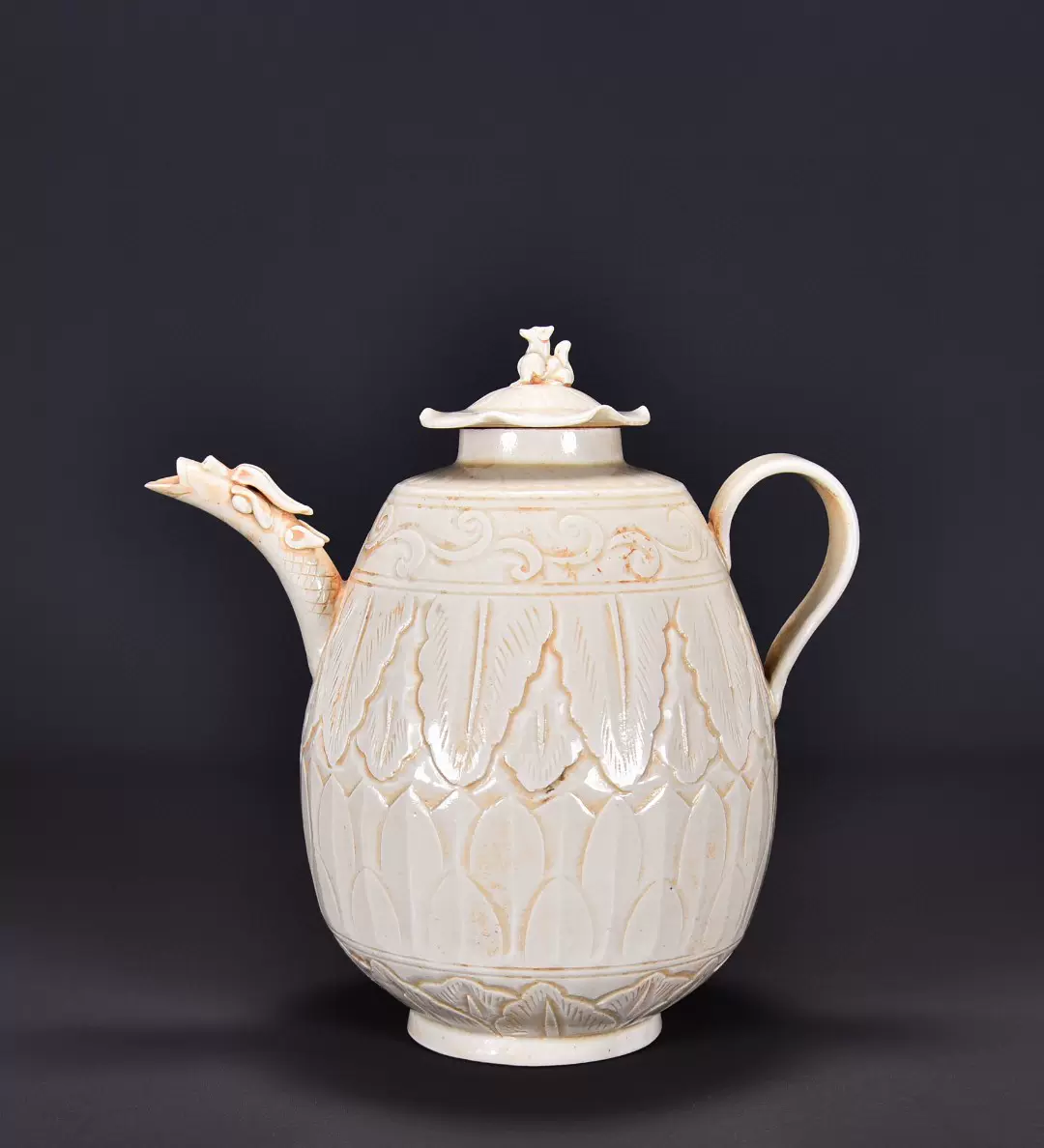 中国古玩 宋時代 定窯 白磁刻花紋皿 唐物 AF0314