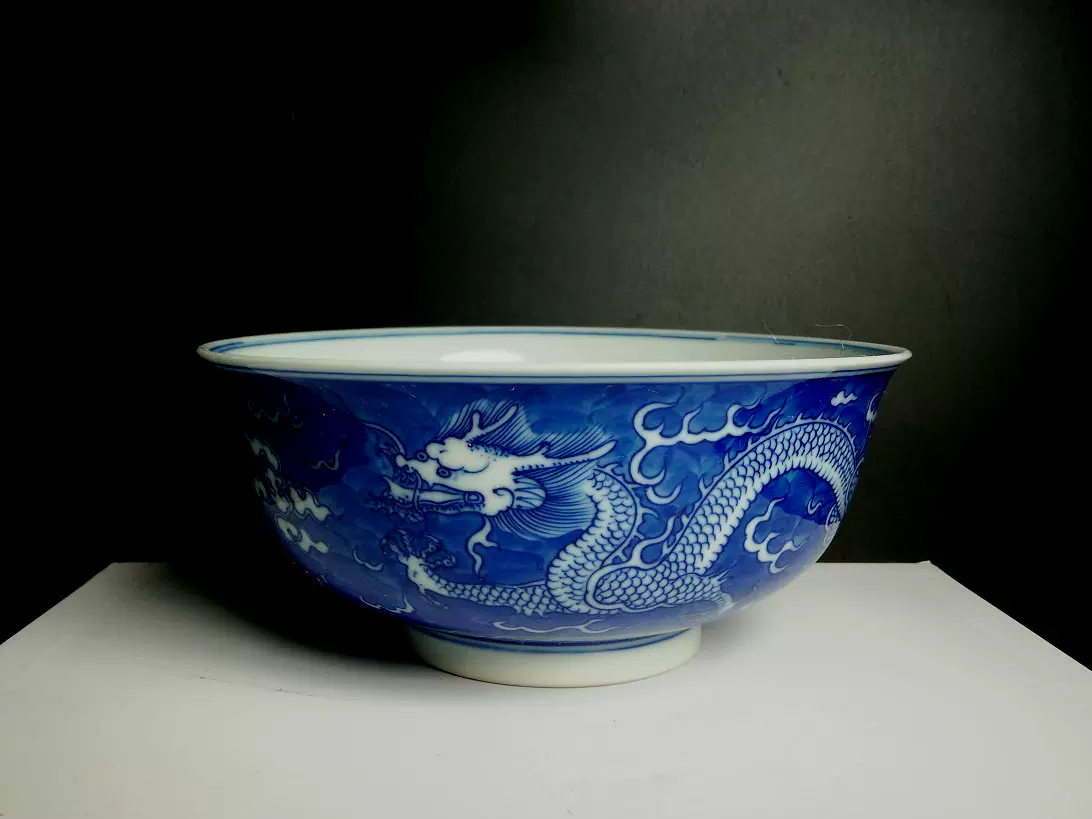 中国美術 古玩 清 康熙 梵文團龍紋青花大碗