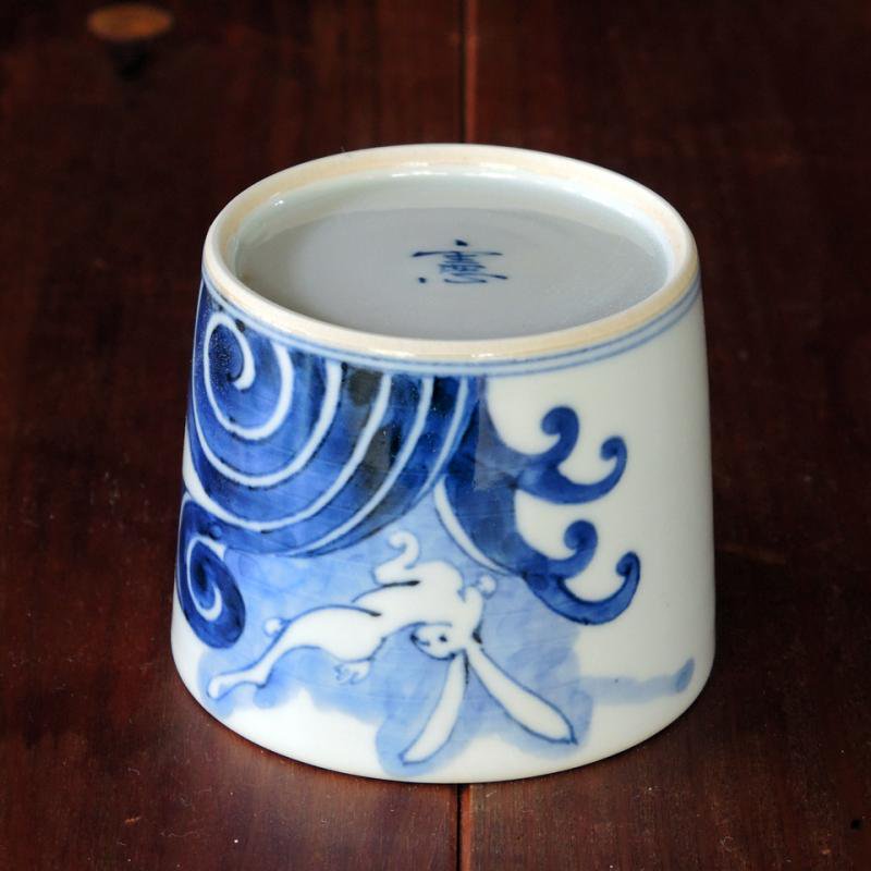 染付（そめつけ）蕎麦猪口（そばちょこ）－波兎（なみうさぎ